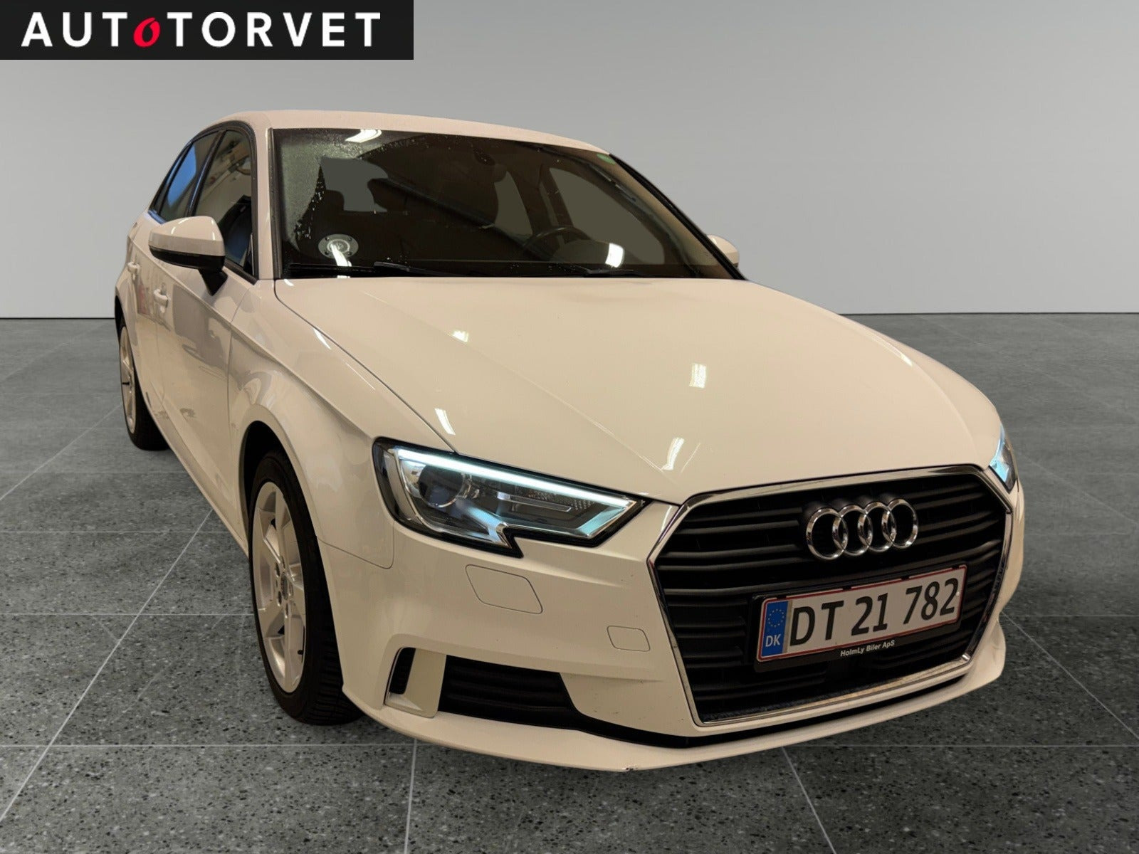 Hvid Audi A3 fra 2019