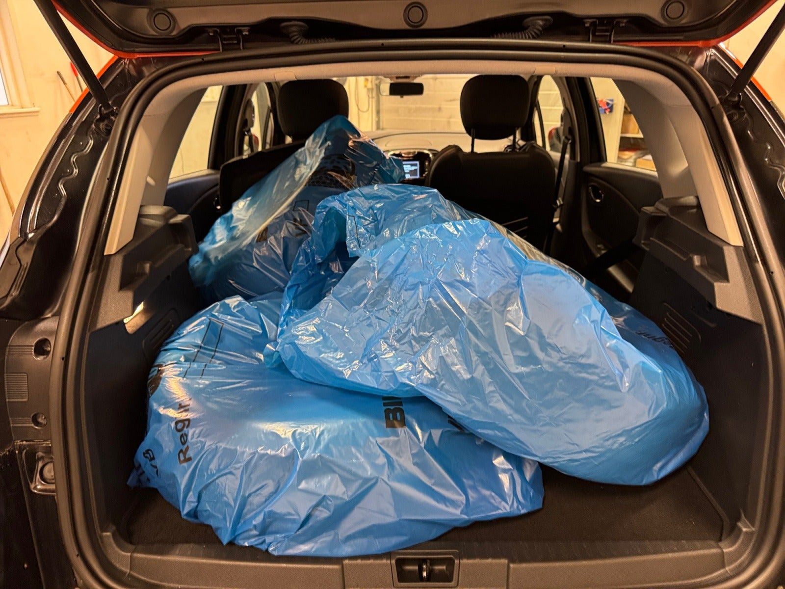 Sort Renault Captur fra 2016