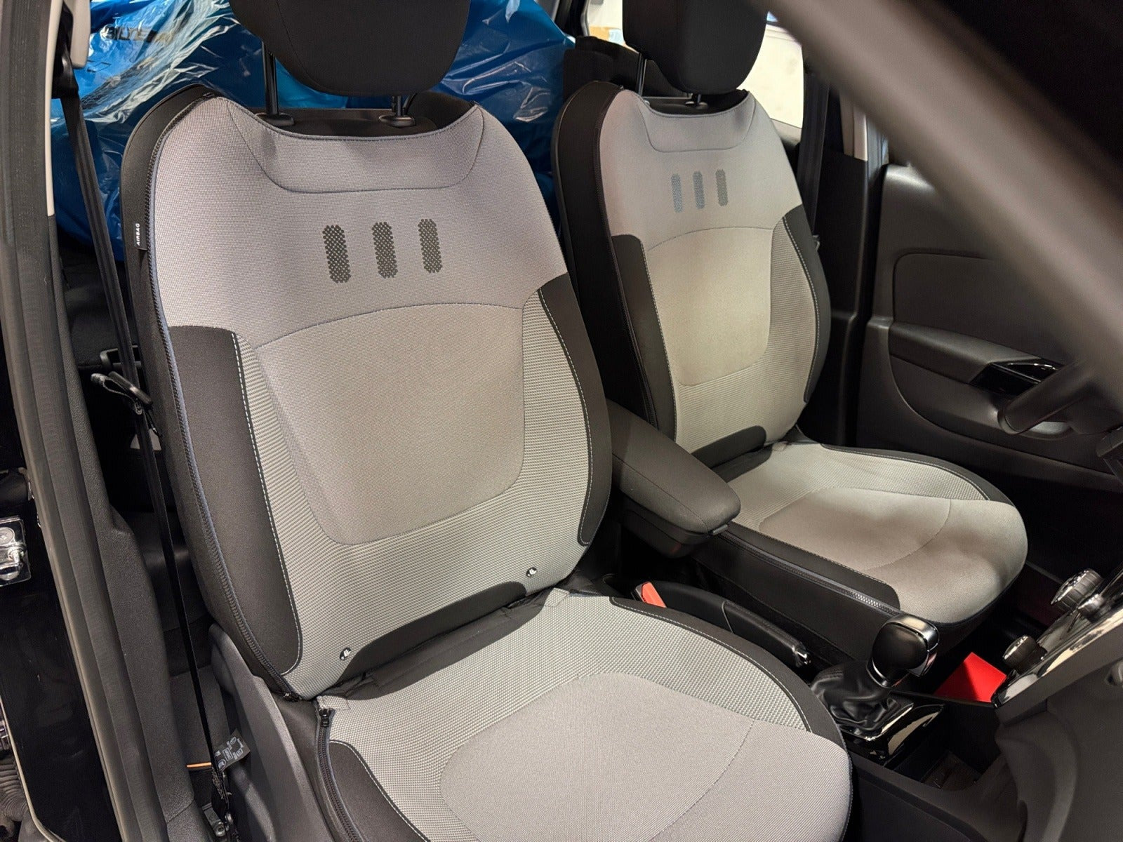 Sort Renault Captur fra 2016