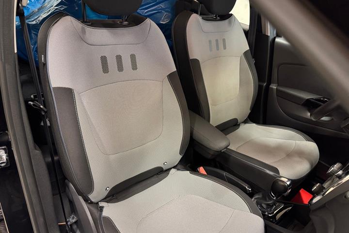Sort Renault Captur fra 2016