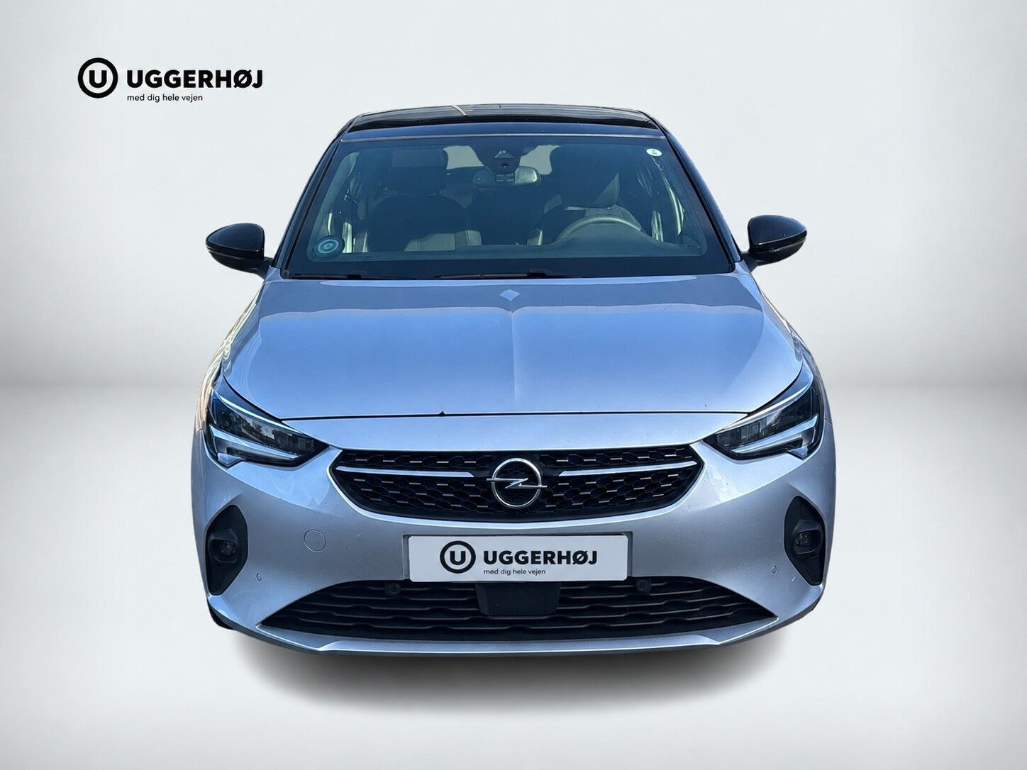 Sølv Opel Corsa fra 2023
