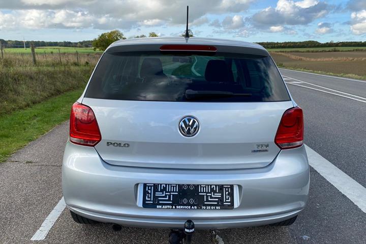 Sølv VW Polo fra 2011