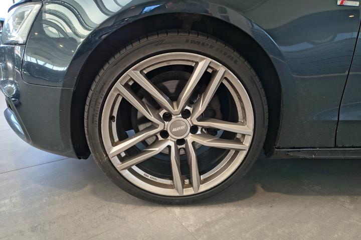 undefined Audi A5 fra 2016