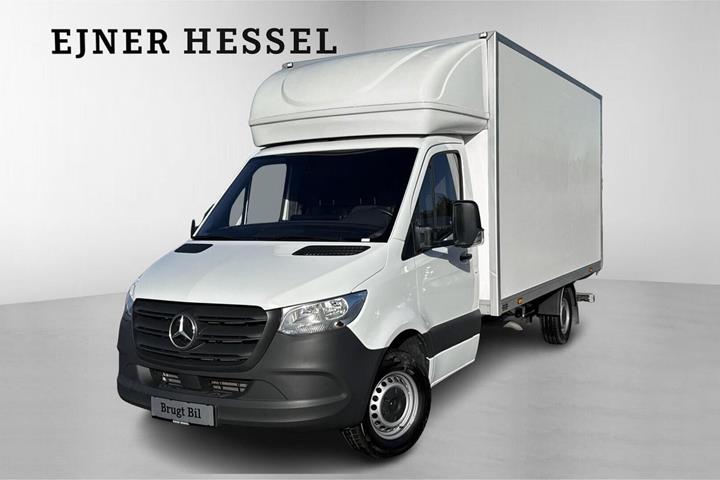 Hvid Mercedes Sprinter 317 fra 2023