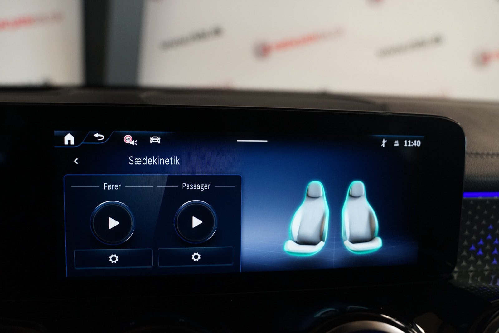 Grå Mercedes EQB250+ fra 2025
