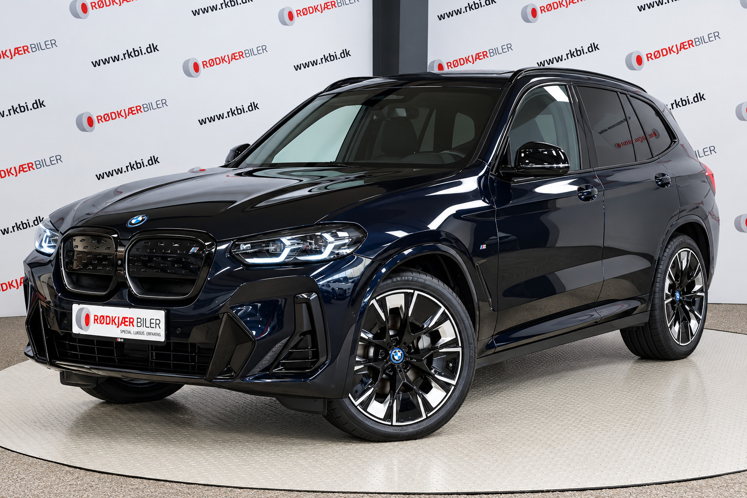 BMW iX3 Charged Plus M-Sport
