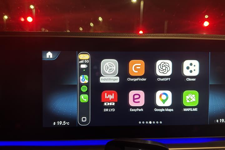 Sort Mercedes GLE fra 2020