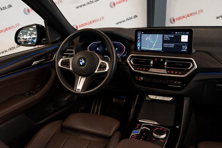 Sort BMW iX3 fra 2024