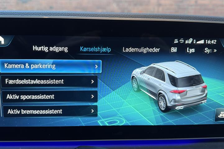 Sort Mercedes GLE fra 2020