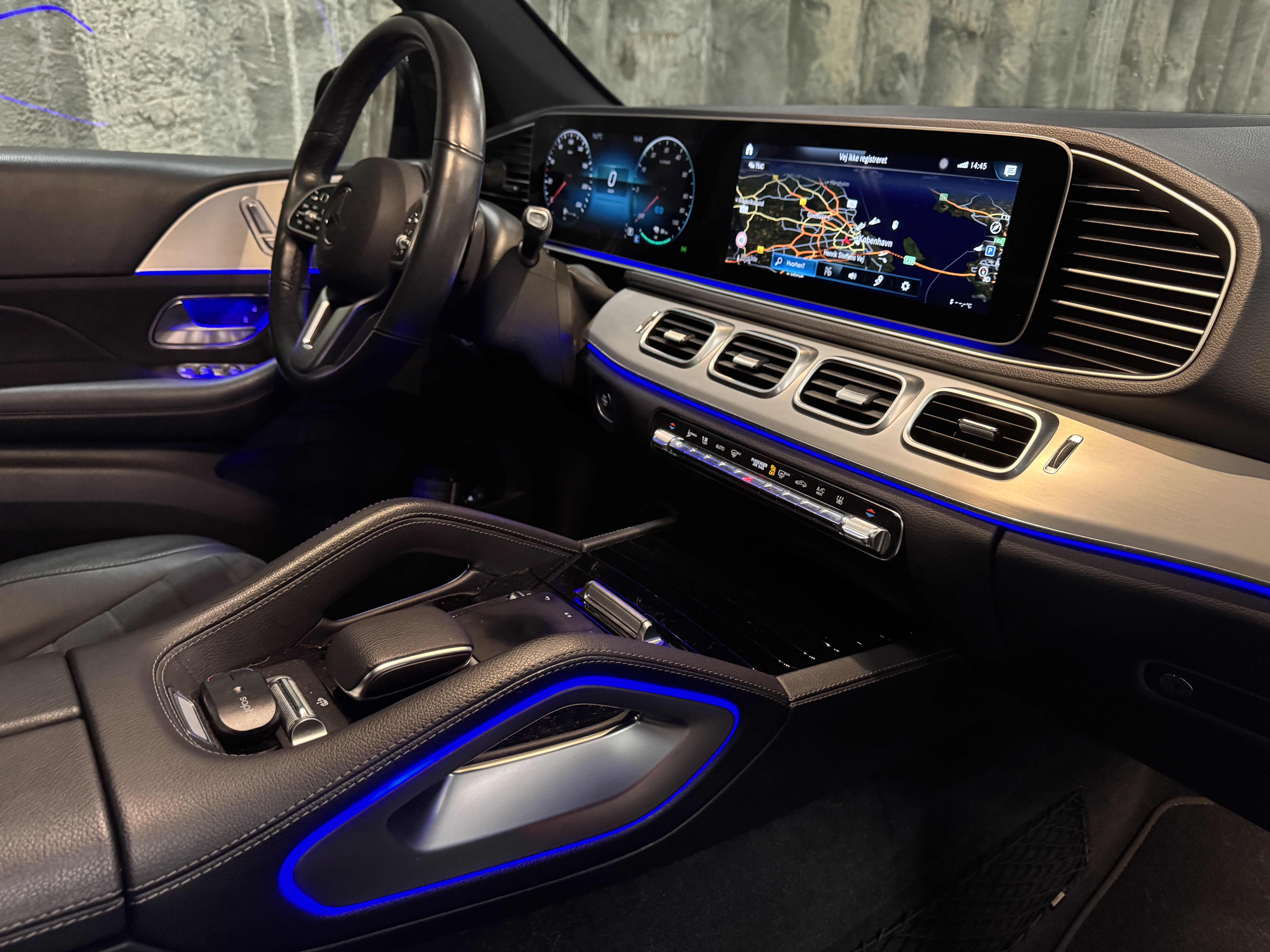 Sort Mercedes GLE fra 2020
