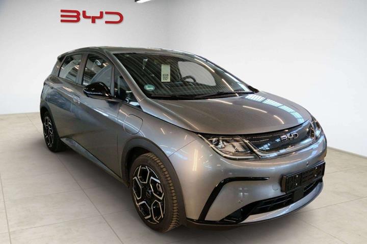 Grå BYD Dolphin fra 2025