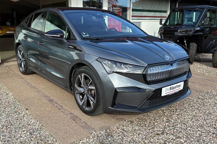 Sort Skoda Enyaq fra 2024