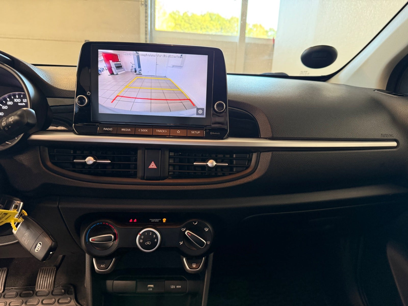 Sølv Kia Picanto fra 2021