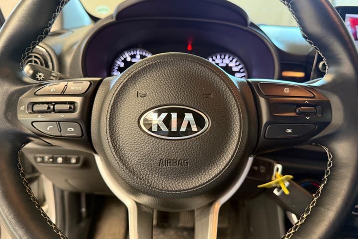 Sølv Kia Picanto fra 2021