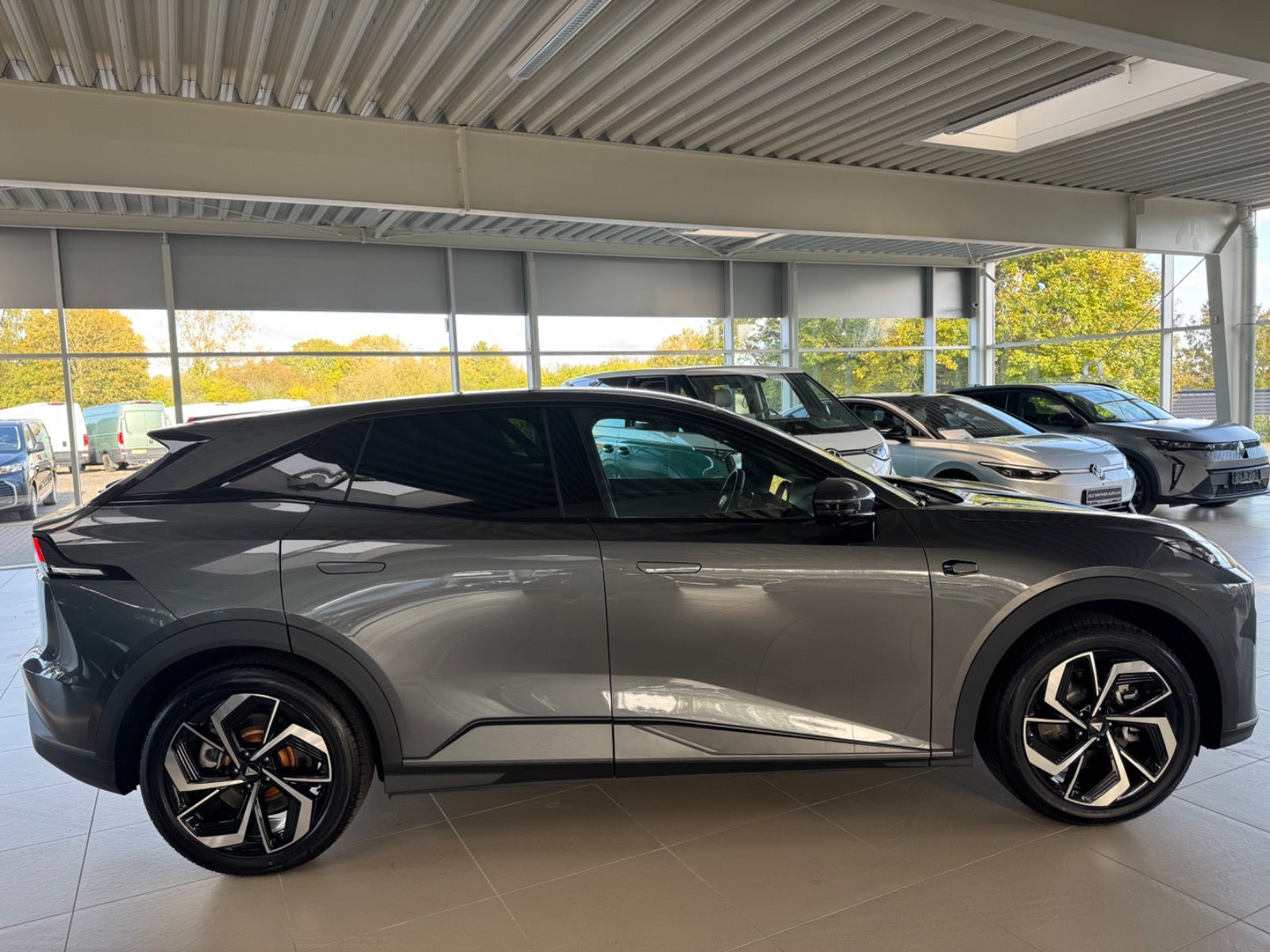 Grå Changan Deepal S07 fra 2026