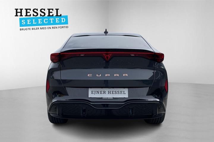 Sort Cupra Tavascan fra 2026
