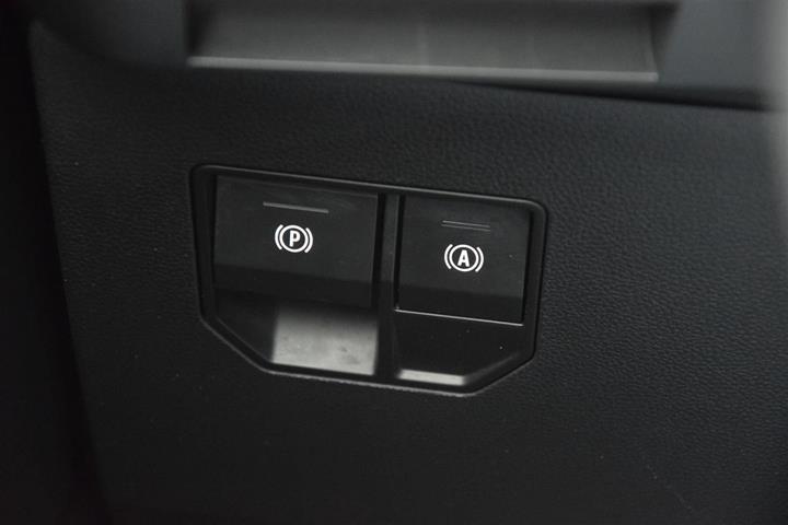 Grå Renault Mégane fra 2023