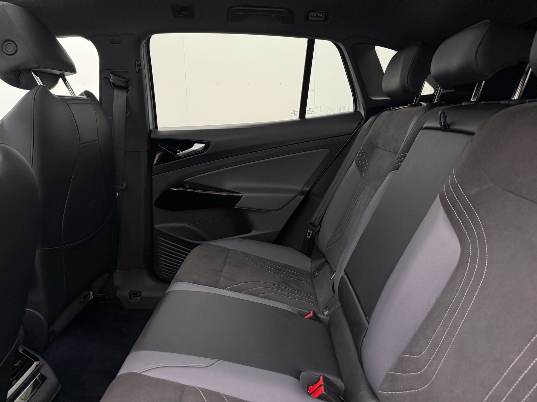 Sølv VW ID.4 fra 2023