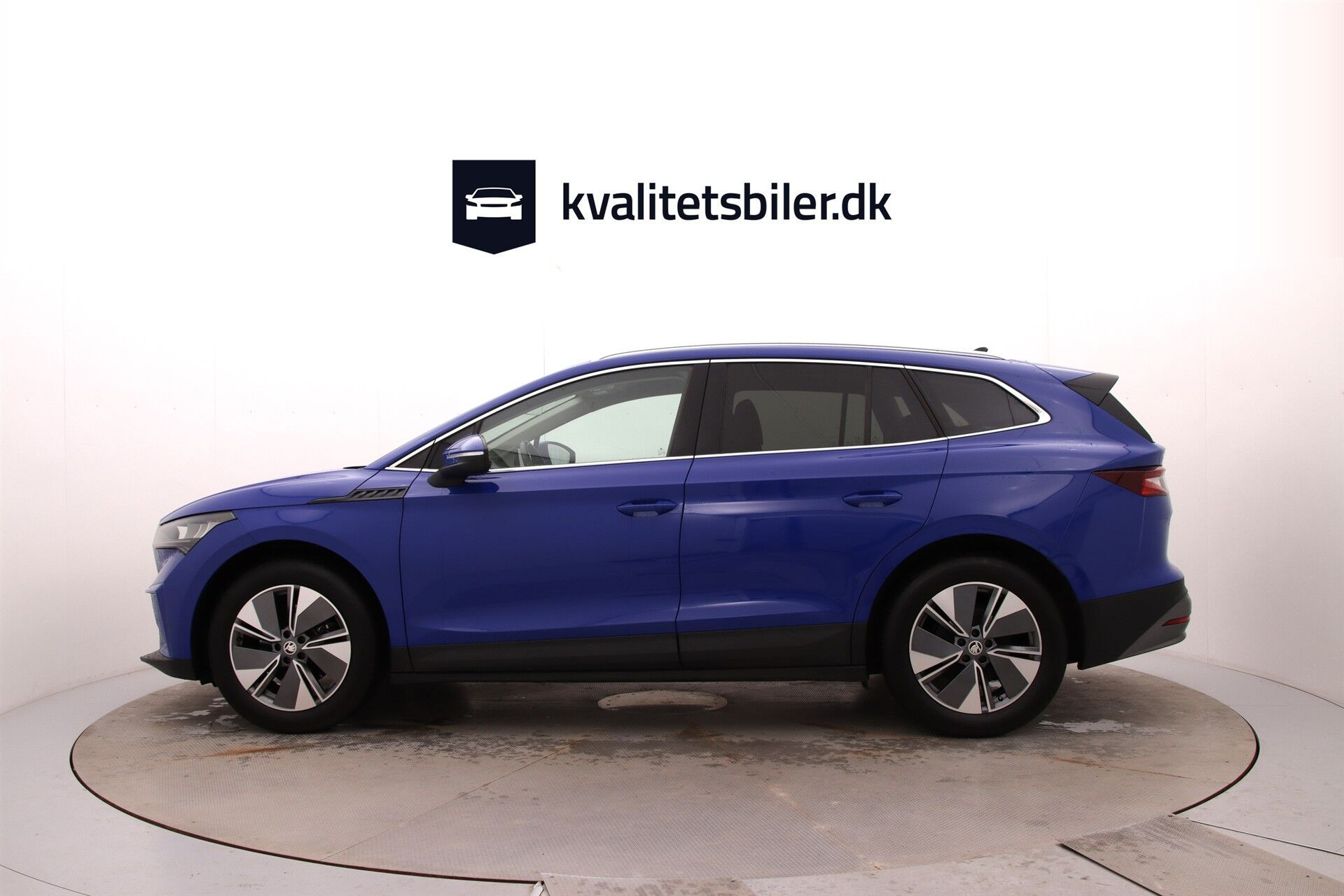 Blå Skoda Enyaq fra 2023