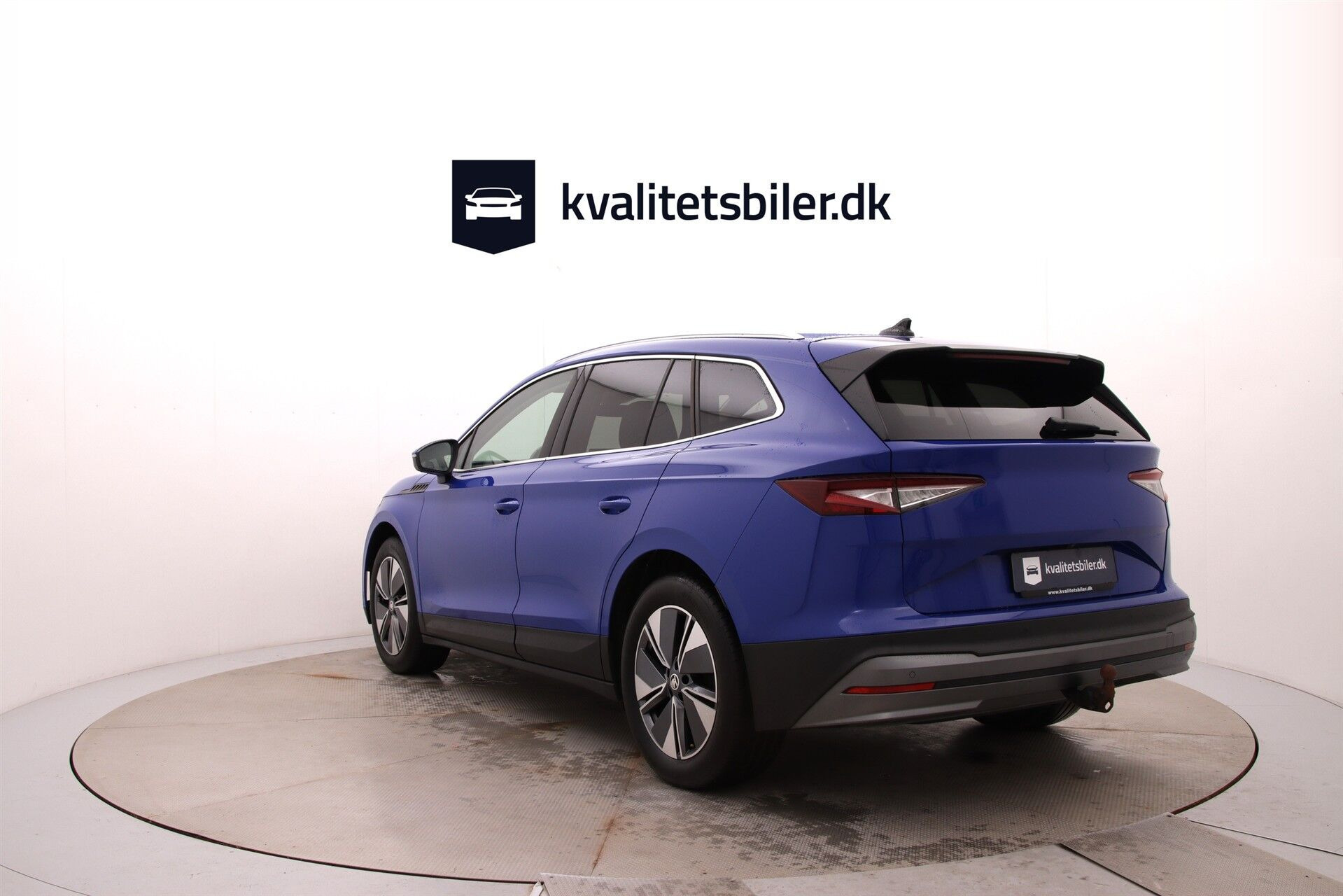 Blå Skoda Enyaq fra 2023