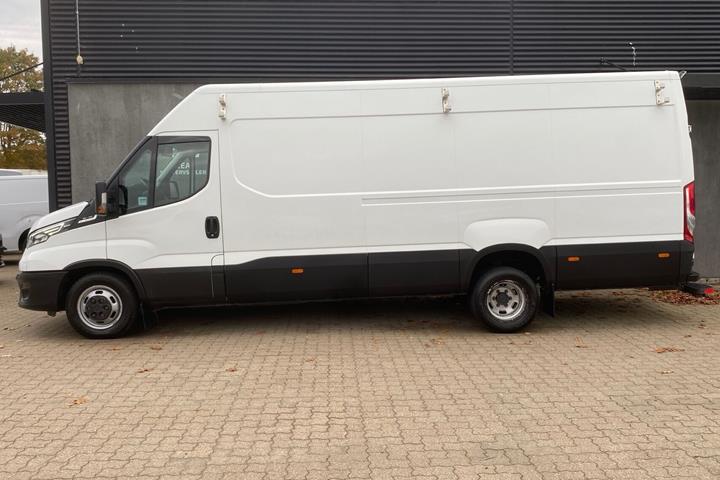 Hvid Iveco Daily fra 2021