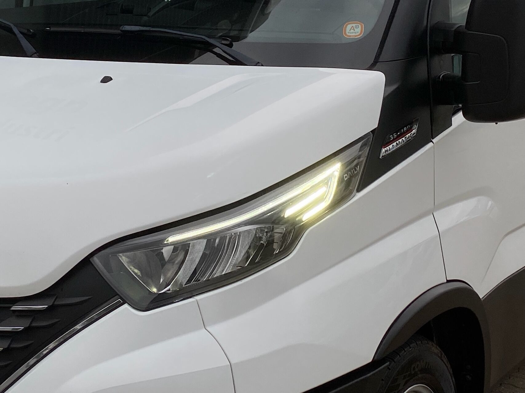 Hvid Iveco Daily fra 2021