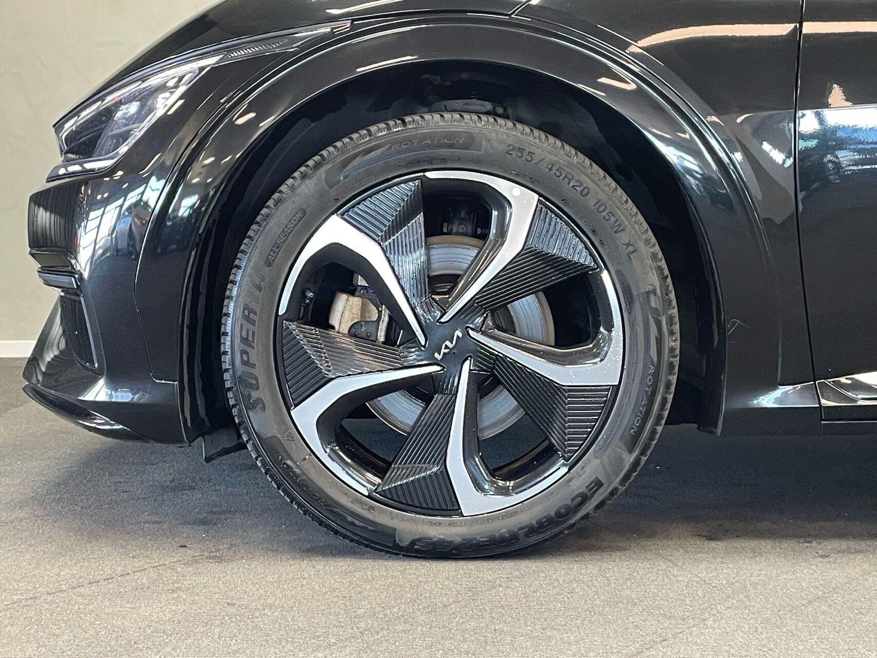 Sort Kia EV6 fra 2022