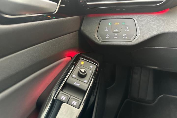 Sort VW ID.4 fra 2023