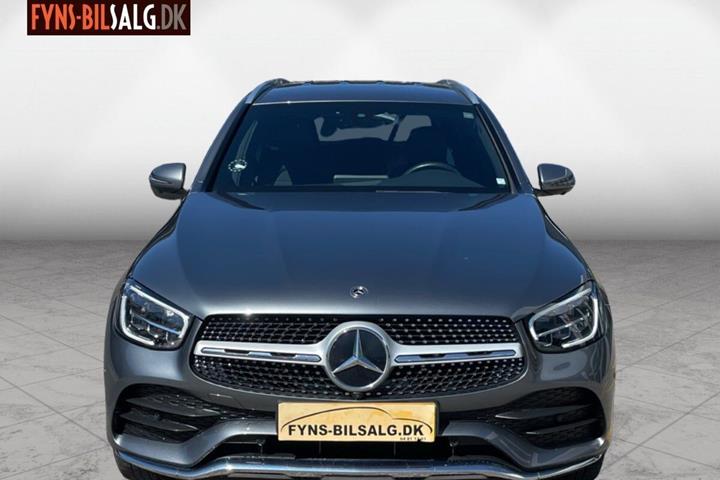 Sort Mercedes GLC300 d fra 2020