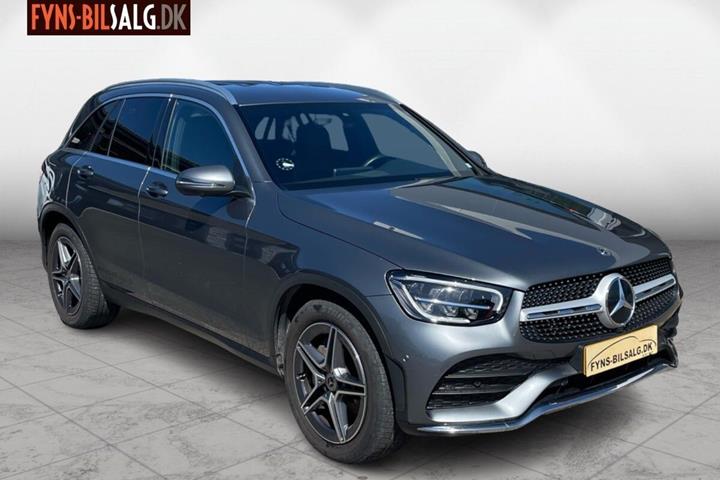 Sort Mercedes GLC300 d fra 2020