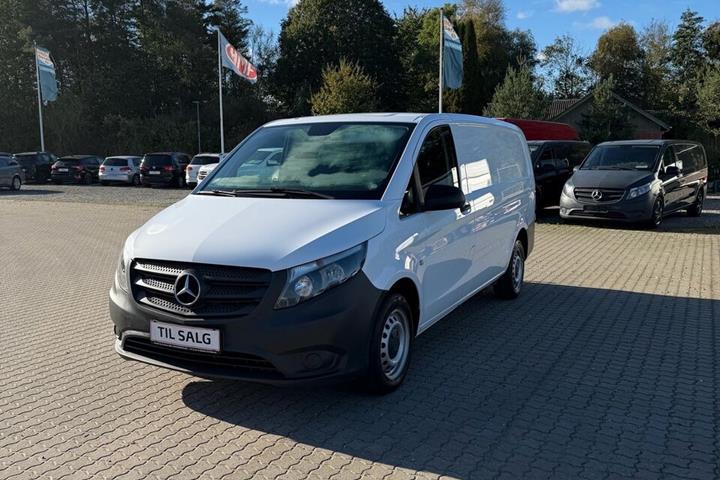 Hvid Mercedes Vito fra 2017