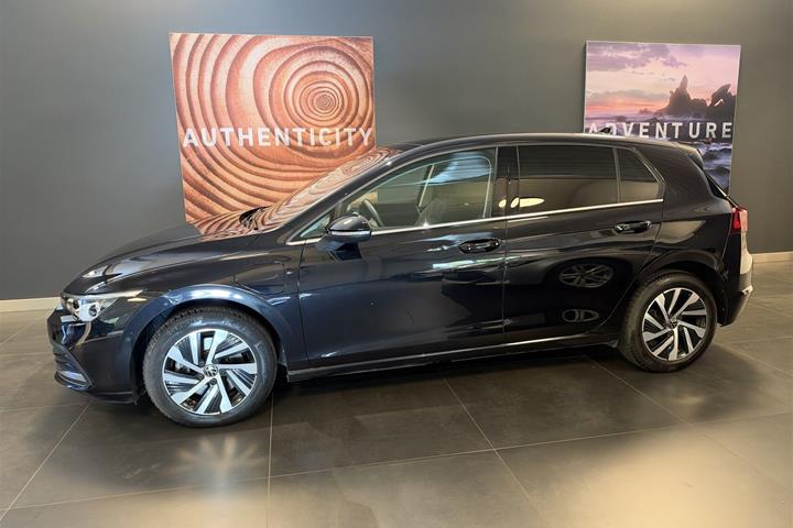 Sort VW Golf fra 2020