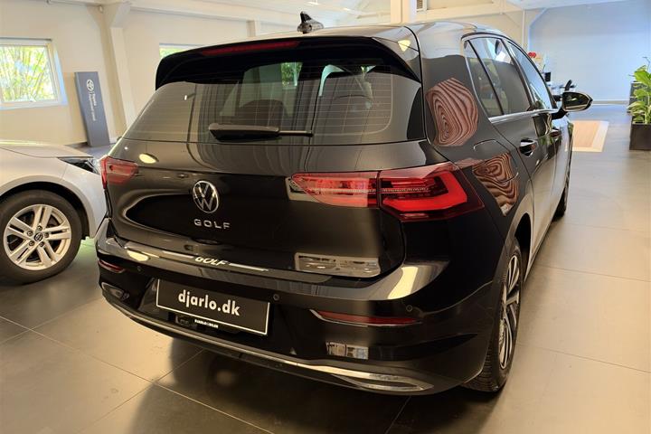 Sort VW Golf fra 2020