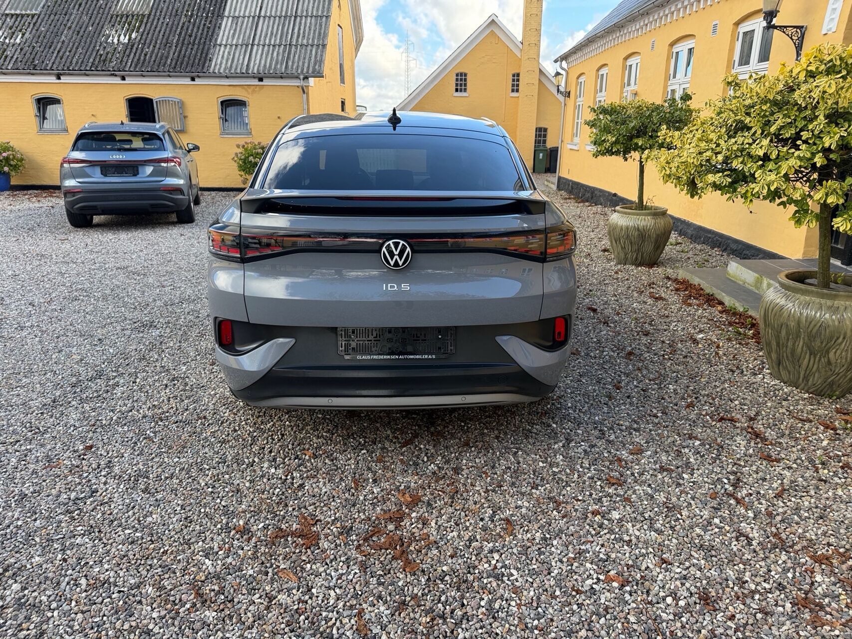 Grå VW ID.5 fra 2023
