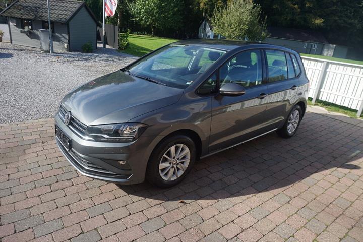 Sort VW Golf Sportsvan fra 2019