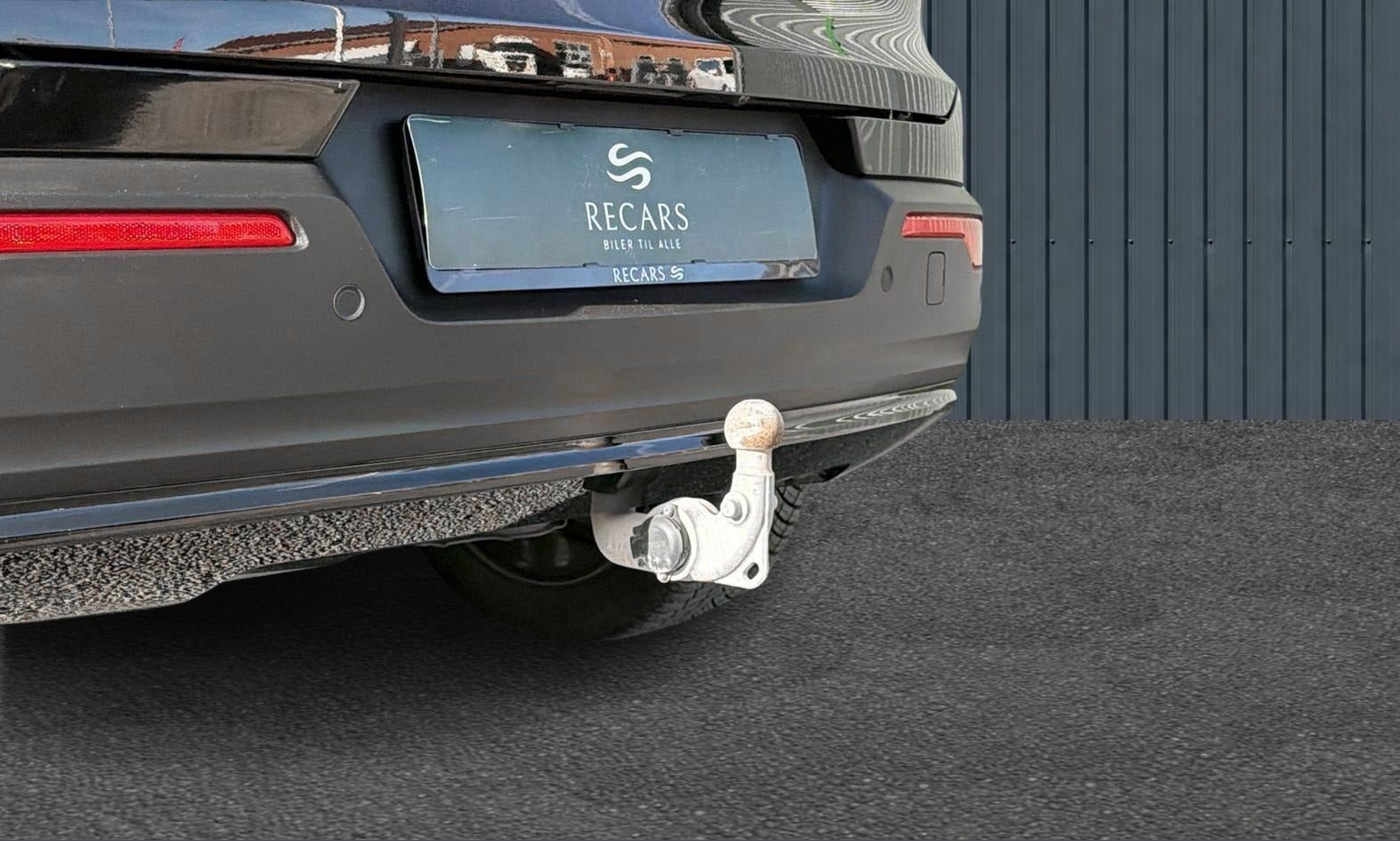 Sort Volvo XC40 fra 2023