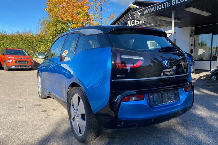 Blå BMW i3 fra 2018