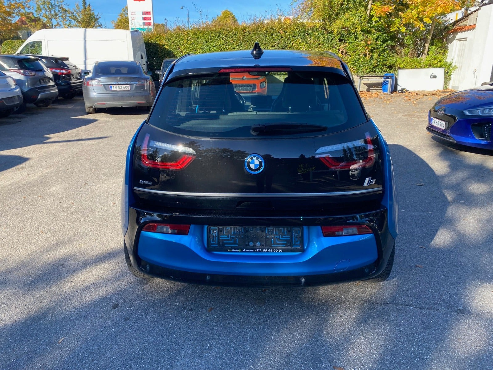 Blå BMW i3 fra 2018