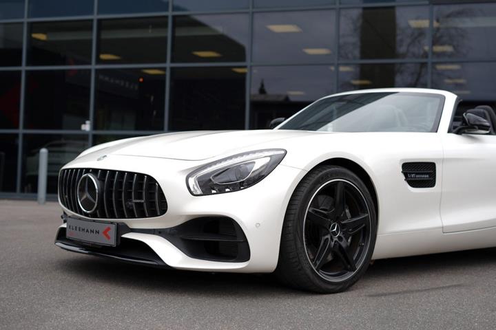Hvid Mercedes AMG GT fra 2017