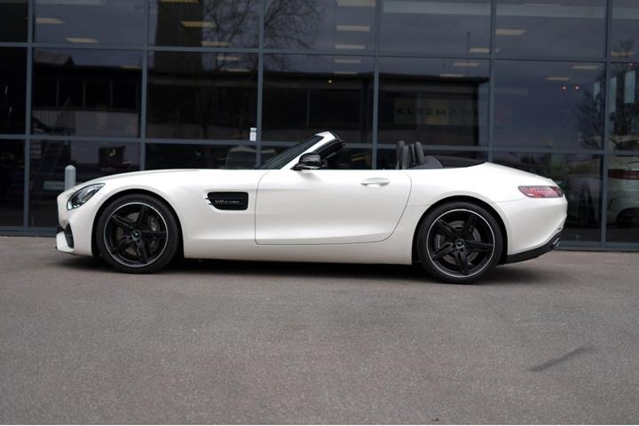Hvid Mercedes AMG GT fra 2017