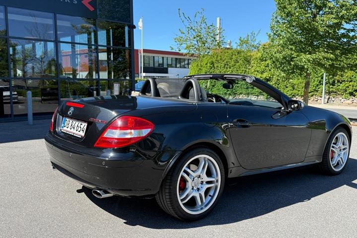 Hvid Mercedes SLK350 fra 2004