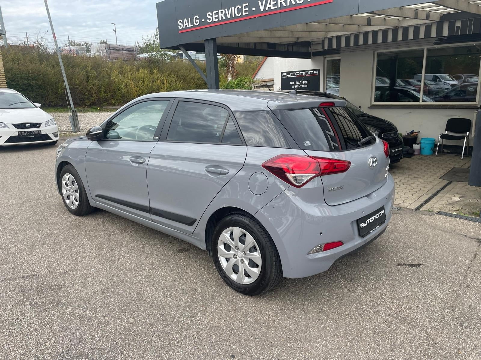 Grøn Hyundai i20 fra 2016