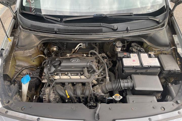 Grøn Hyundai i20 fra 2016