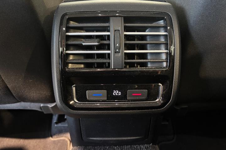 undefined VW Passat fra 2015