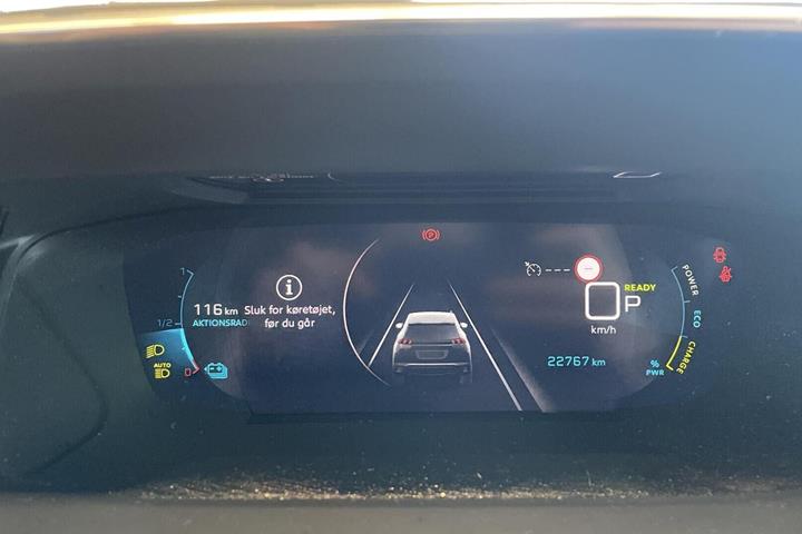 Sort Peugeot e-2008 fra 2023