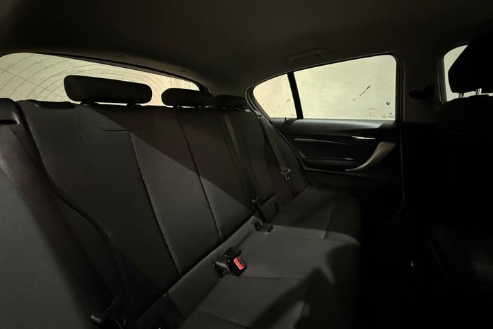 undefined BMW 118i fra 2018