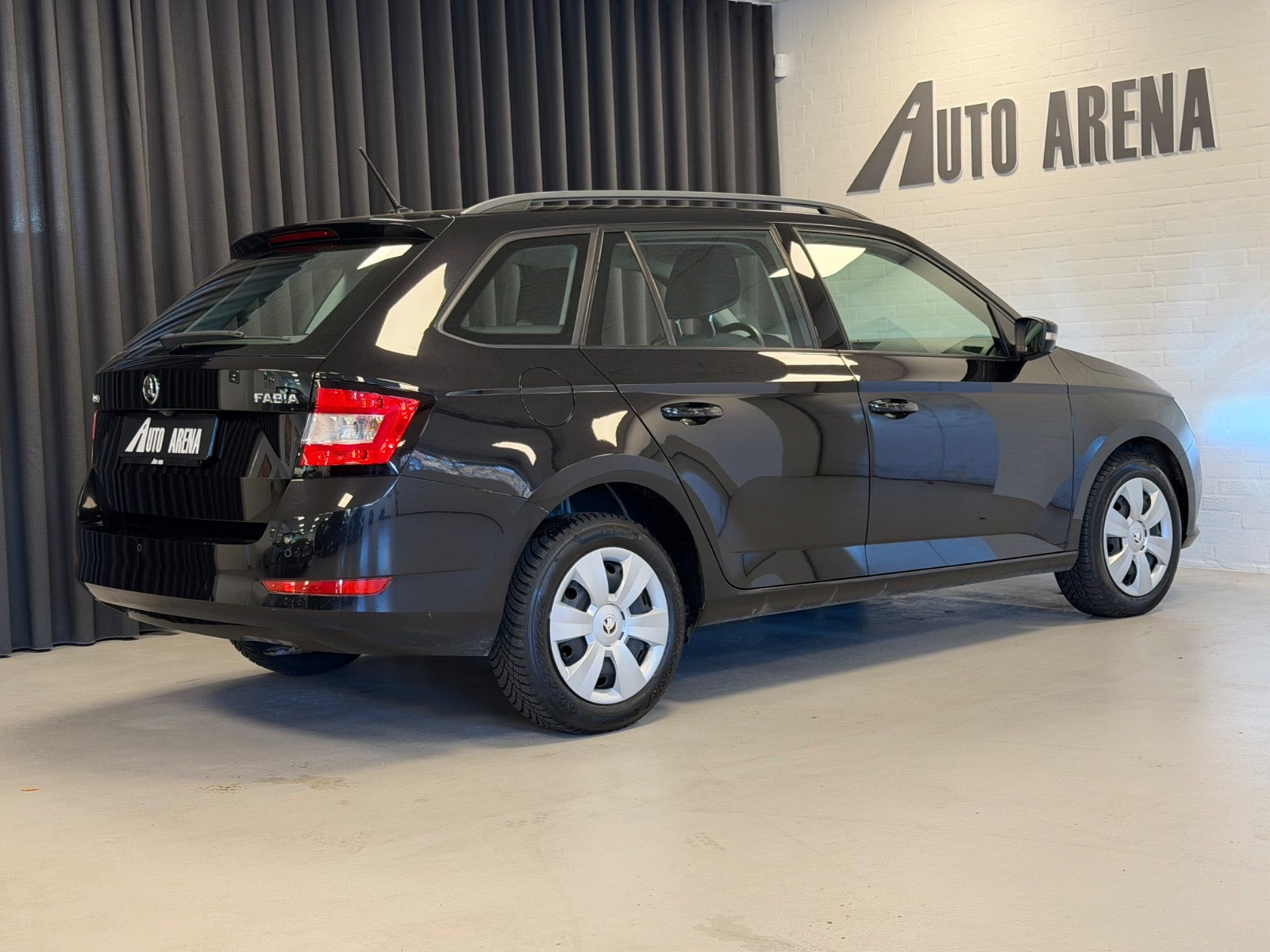Sort Skoda Fabia fra 2019