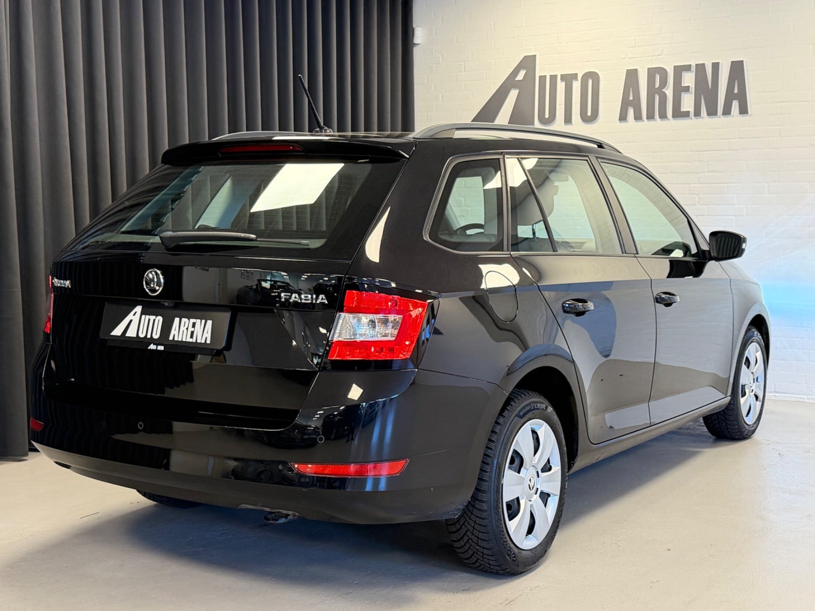 Sort Skoda Fabia fra 2019