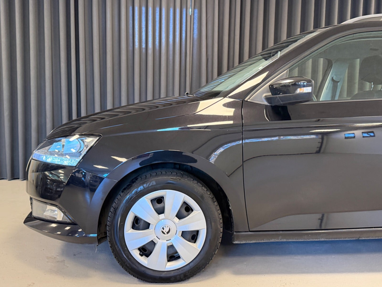Sort Skoda Fabia fra 2019