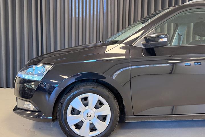 Sort Skoda Fabia fra 2019